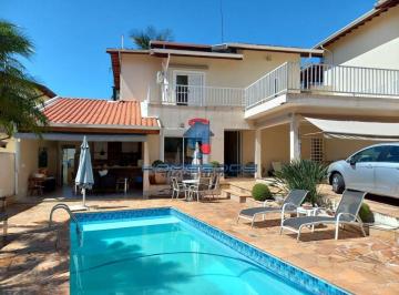 Casa · 260m² · 3 Quartos · 6 Vagas · Casa à venda em Campinas, Alto Taquaral, com 3 quartos, com 260 m²