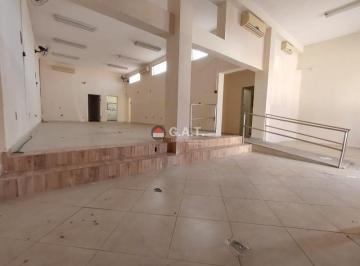Foto 01 · Casa Comercial para Locação no Centro de Votorantim-SP: 5 Salas, 4 Banheiros, 228,65m² de Área