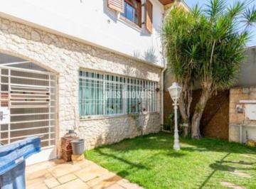 Casa · 130m² · 3 Quartos · 2 Vagas · Sobrado residencial em rua sem saída