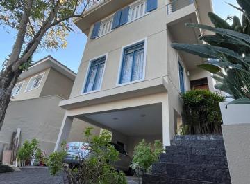 Casa de 4 quartos, São Paulo · Linda casa reformada proximo ao Estádio Morumbi com amplo quintal