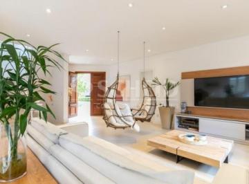Casa · 550m² · 5 Quartos · 5 Vagas · Casa de condomínio 5 suítes ! Jardim Petrópolis / Alto da Boa Vista !