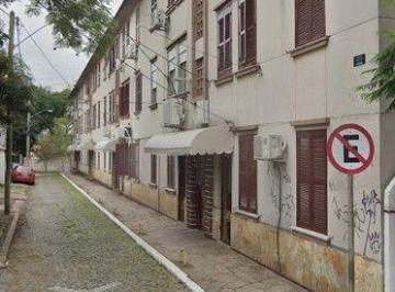 Apartamento · 50m² · 3 Quartos · 2 Vagas · Apartamento em Passo da Areia, Porto Alegre/RS de 50m² 3 quartos à venda por R$ 350.000,00