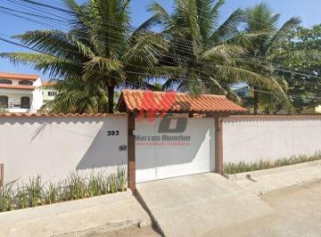 Casa · 200m² · 4 Quartos · 7 Vagas · Duas casas em terrenão na Praia do Peró