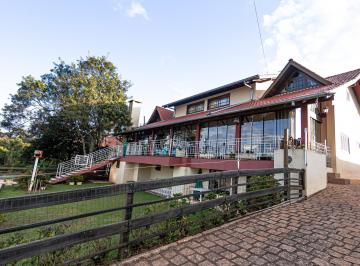 Casa de 4 quartos, Almirante Tamandaré · Linda casa em amplo terreno em Almirante Tamandaré!!!