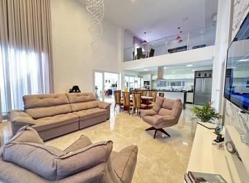 Casa · 586m² · 3 Quartos · 2 Vagas · CASA TÉRREA COM PÉ DIREITO DUPLO INCRÍVEL