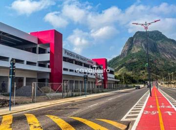 09ce47c6eb4af76e25f9a731e976664b0be1bb74 · Pedra de Inoã Center: Lojas Comerciais para Locação ou Venda,  em Localização Estratégica com Condiç