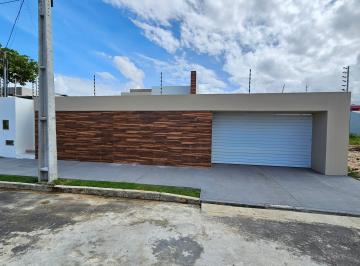 Casa de 3 quartos, Aracaju · Casa Linda no Bairro Aruana próximo da praia