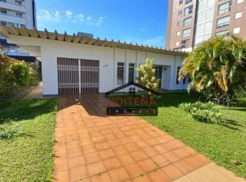 e5f3fed632dd94a20cf0a7301ae798234a93b6d6 · Casa com 3 dormitórios à venda, 293 m² por R$ 1.300.000,00 - Santo Antônio - Joinville/SC