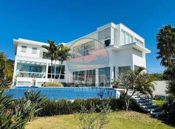Casa · 733m² · 4 Quartos · 7 Vagas · Linda casa a venda com 4 quartos no condomínio Reserva da Serra