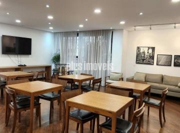 Apartamento · 140m² · 4 Quartos · 2 Vagas · Excelente Apartamento em Moema