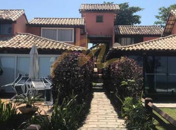 Casa · 120m² · 4 Quartos · 1 Vaga · Casa com 4 quartos dentro de condomínio de locação temporada pé na Areia ao lado