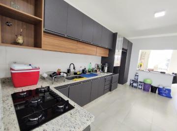 Casa · 157m² · 3 Quartos · 2 Vagas · Uma casa que encanta com todos os seus detalhes e aceita permuta