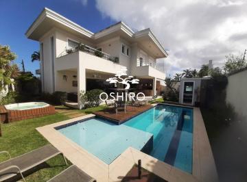 Casa · 490m² · 6 Quartos · 4 Vagas · Casa à Venda no Jardim Virgínia - Guarujá