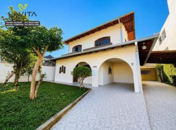 fc758ecc0af628b4fb82ed33f8e99c292465aebb · Casa com 4 dormitórios para alugar, 270 m² por R$ 3.600/mês - Bela Vista - Gaspar/SC