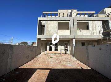 Casa · 138m² · 3 Quartos · 3 Vagas · sobrado á venda no Guabirotuba