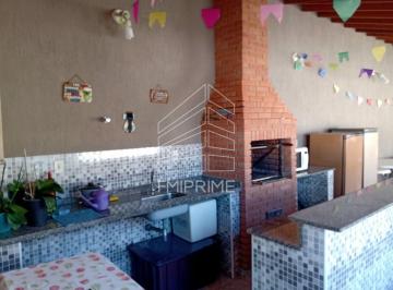 Casa · 125m² · 3 Quartos · 2 Vagas · Térrea  3  quartos   2 banheiros, quintal,  2 vagas  reformada.