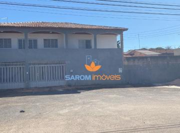 Foto 01 · Imperdível: Casa de luxo com 6 quartos e 6 suítes em Valparaíso I - Etapa B, Goiás. Confira já!