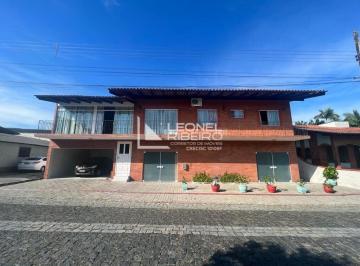 Casa · 400m² · 3 Quartos · 2 Vagas · Casa à venda com 3 dormitórios no bairro Quintino em Timbó/SC
