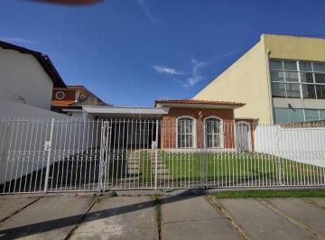img0 · Casa Comercial em Araraquara