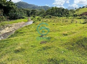 Rural · 1ha · Área para Sítio com Riacho e Terreno de 16.000m² ( 1.6 HECTARES ) à venda em Canelinha/SC