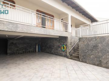 2023/07/1b11b690b980b2a2b69de3c09490b3f2.jpg · LINDA CASA EM GASPAR, COM 4 QUARTOS E 350 M²