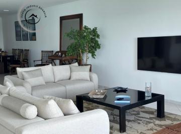 Apartamento · 200m² · 4 Quartos · 2 Vagas · Apartamento Alto Padrão de 04 dormitórios para venda nas Pitangueiras.