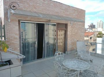 Apartamento · 140m² · 3 Quartos · 1 Vaga · Cobertura de 02 dormitórios para locação anual na Praia da Enseada.