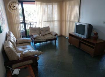 Apartamento · 100m² · 3 Quartos · 2 Vagas · Apartamento Padrão de 03 dormitórios para locação anual na Praia da Enseada.
