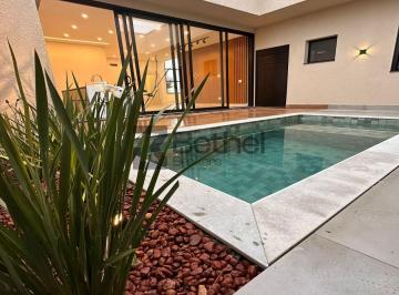Casa · 195m² · 3 Quartos · 4 Vagas · Casa em Condomínio de Alto Padrão