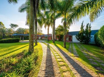 0 · Village Sans Souci, Valinhos/SP — Casa à Venda em Condomínio de Alto Padrão