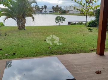 Casa · 189m² · 4 Quartos · 2 Vagas · Casa 4 dormitórios, sendo 2 suítes, mobiliada e decorara, beira lago no condomínio Páteo Marbella em