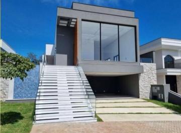 Casa · 237m² · 3 Quartos · 4 Vagas · Casa Alto Padrão no Residencial Alphaville Nova Esplanada 1!