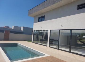 Foto 01 · Sobrado com piscina em condomínio clube