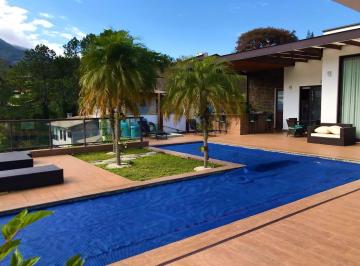 Foto 03 · Casa Luxuosa em condomínio Alto Padrão