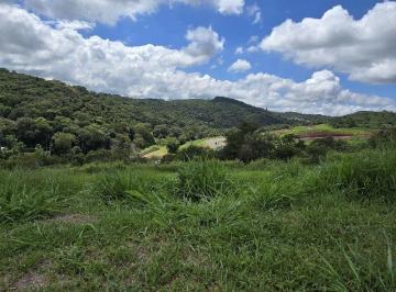Foto · Excelente terreno com 300m², com linda vista panorâmica e topografia  leve declive, pronto para você