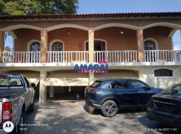 128759_id356_12875964ad6c33f2844.jpg · Casa com 5 dormitórios