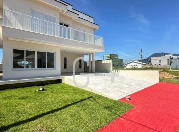 95fbddf2dd76dded35e166b8e568758148a0f963 · Casa com 4 dormitórios à venda, 255 m² por R$ 1.765.000,00 - Condomínio Flora Rica - Peruíbe/SP
