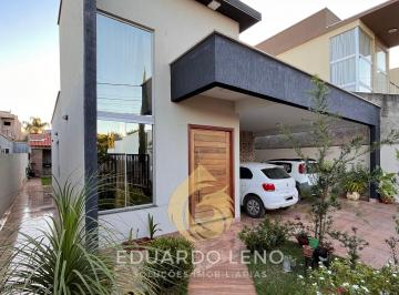 Casa de 3 quartos, Vicente Pires · Rua 3 Vicente Pires SHVP Trecho 3 3 Quartos 5 Banheiros Lazer
