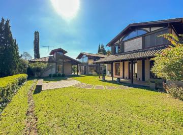 9788_iteH6243768MaUY85h41_978864aed7ded806f_zY3YzhhNjhhOTBh_o_wm.jpg · Casa com 5 dormitórios, sendo 3 suítes para venda - Embu das Artes - SP
