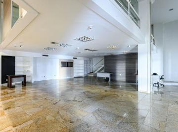 Comercial · 121m² · Para algumas empresas, o maior tesouro não está no caixa. E sim no m².