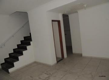 Casa · 70m² · 3 Quartos · 2 Vagas · Sobrado em condomínio próximo ao metrô Penha