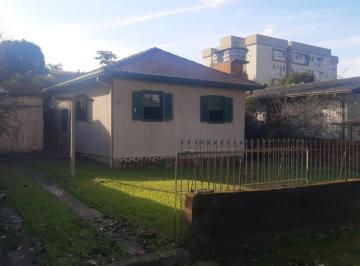 Casa · 120m² · 2 Quartos · 2 Vagas · Casa de madeira