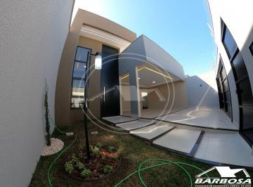 Casa · 135m² · 3 Quartos · 2 Vagas · Casa nova com hidro massagem para venda em Caldas Novas/GO