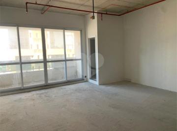 Comercial · 73m² · Salas à venda em Vila nilva - SP