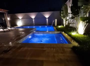 Casa de 4 quartos, Feira de Santana · Casa com 720 m² e 4 quartos à venda em Papagaio