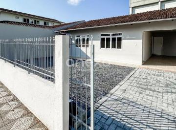 img_5641-2-1782483378734.jpg · Casa para Alugar no Bairro Velha Central, Blumenau – 3 Quartos com Suíte e Terreno Amplo