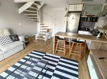Apartamento · 45m² · 1 Quarto · 1 Vaga · Residencial Urbano Duplex disponível para venda com 45m² e 01 vaga de garagem