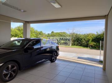 Casa · 226m² · 3 Quartos · 2 Vagas · Casa com Piscina em Daniela - temporada - Florianópolis – SC