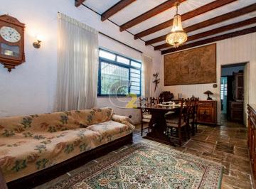 Casa · 200m² · 3 Quartos · 4 Vagas · Casa à venda na Sumaré, 3 quartos, 1 suíte, 4 vagas de garagem.