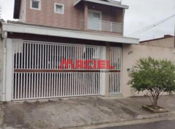 Casa · 252m² · 4 Quartos · 4 Vagas · CASA NO VILLA BRANCA